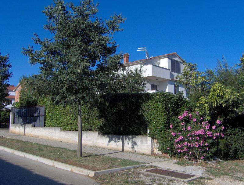 Apartment Elinor 2 Rovinj Luaran gambar