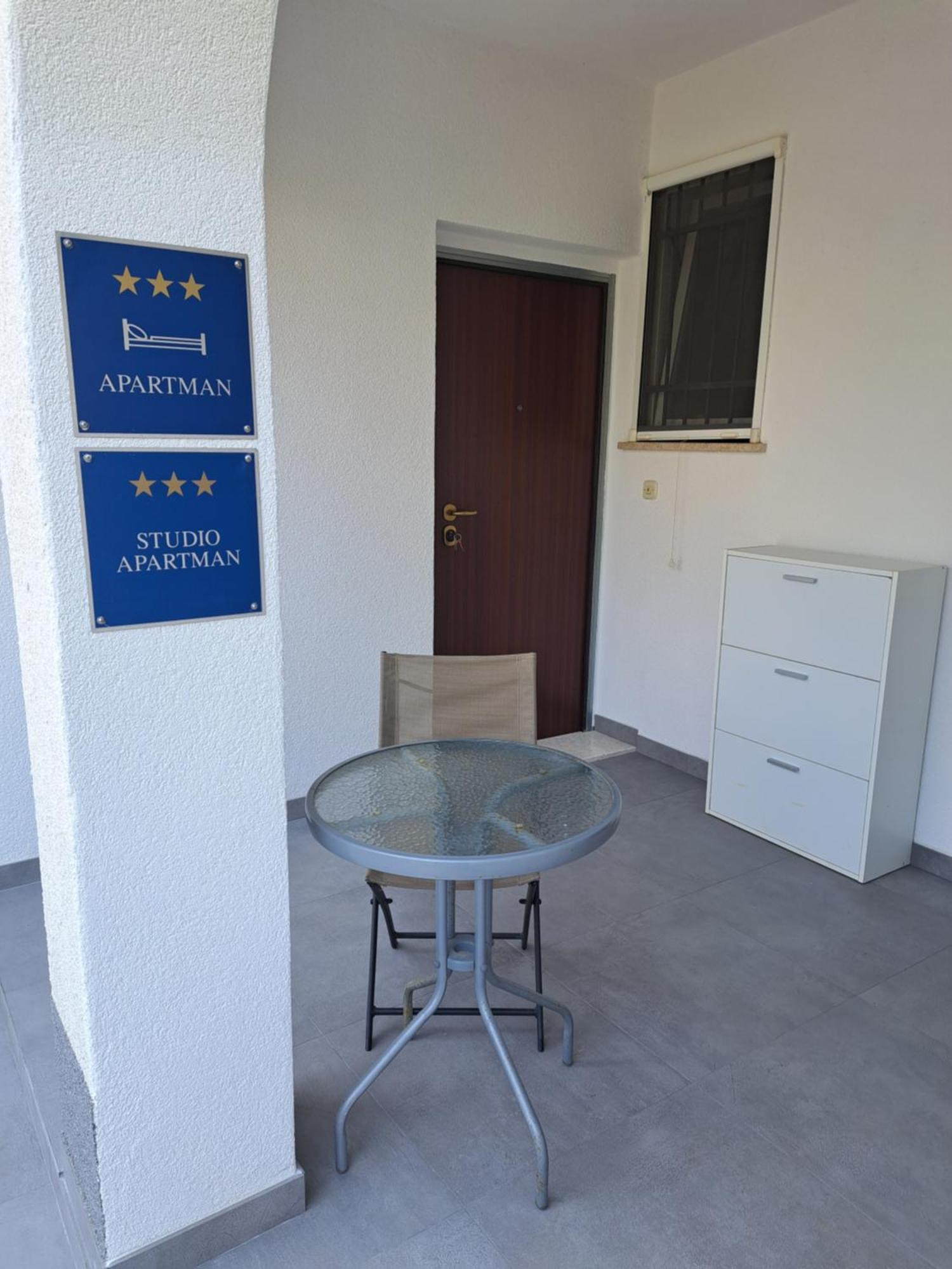 Apartment Elinor 2 Rovinj Luaran gambar